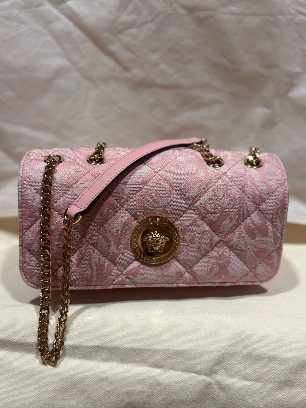 Versace Quilted Blush Pink Shoulder Bag with Gold Medusa Coin - Picture 7 of 11